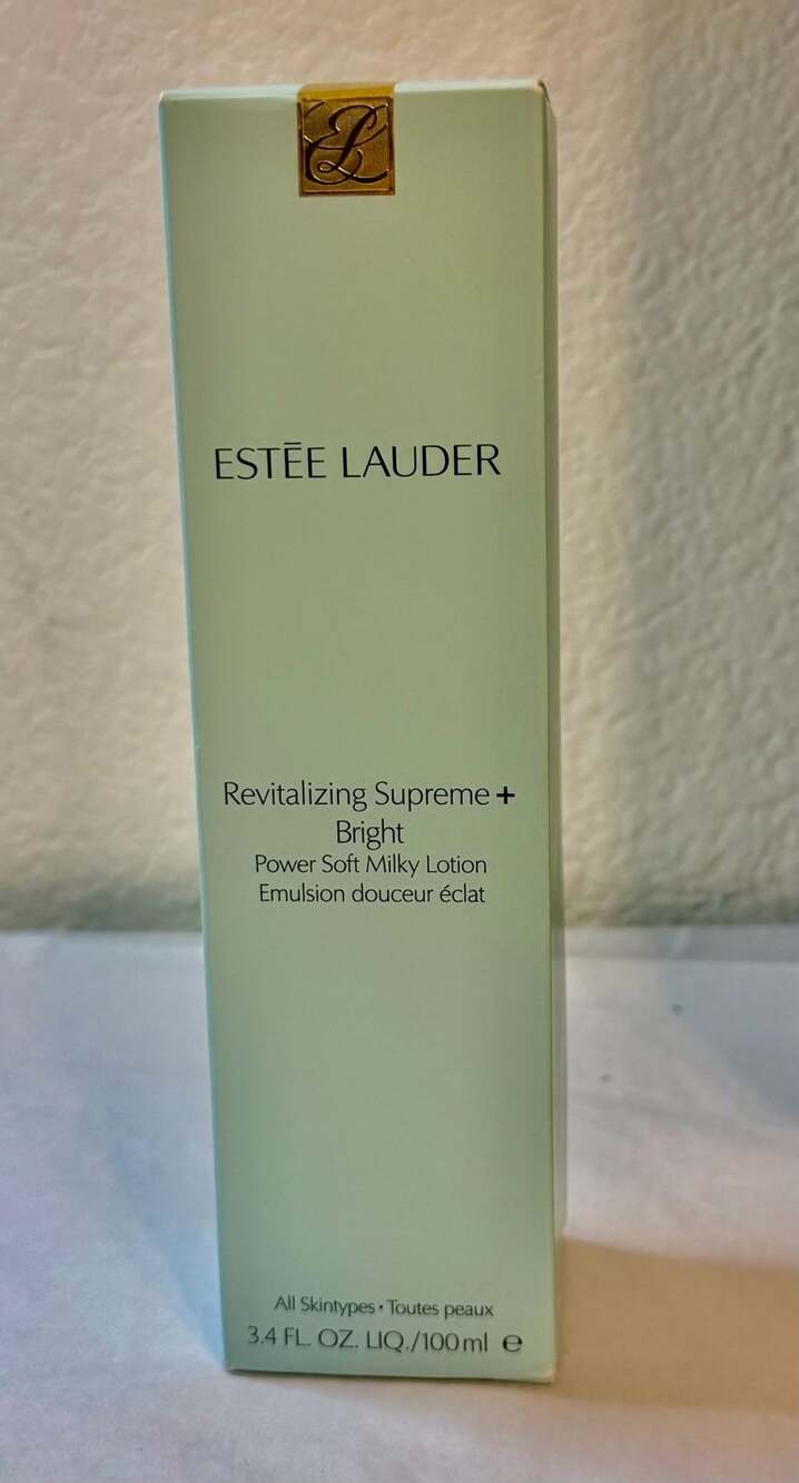 Estee Lauder Revitalizing Supreme+ Bright Power Soft Milky Lotion 3.4 oz - Picture 3 of 4